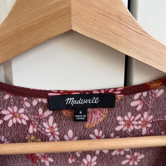 Madewell Ruffle-Wrap Dress in Windowbox Floral - Picture 2 of 3